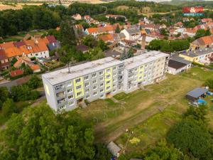 Prodej bytu 3+1, Mašťov, Sídliště, 62 m2