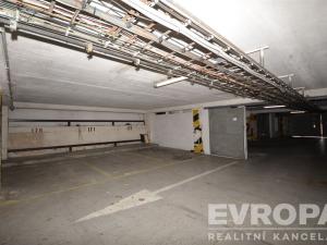 Prodej garážového stání, Praha - Krč, Štúrova, 15 m2