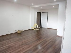Prodej bytu 3+1, Klášterec nad Ohří, Václava Řezáče, 65 m2