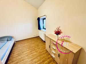 Pronájem bytu 2+kk, Jihlava, Lazebnická, 46 m2