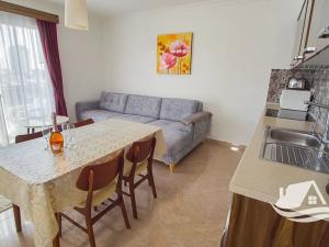 Prodej bytu 2+kk, Trikomo, Kypr, 72 m2