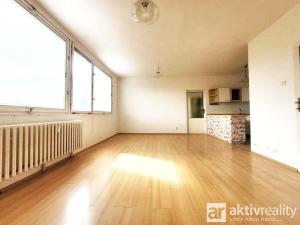 Pronájem bytu 3+kk, Praha - Bohnice, Hlivická, 60 m2