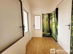 Pronájem bytu 3+kk, Praha - Bohnice, Hlivická, 60 m2