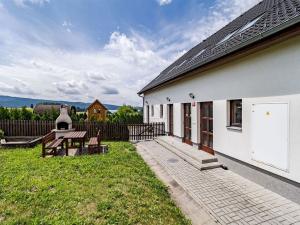 Prodej bytu 1+kk, Frymburk - Kovářov, 32 m2