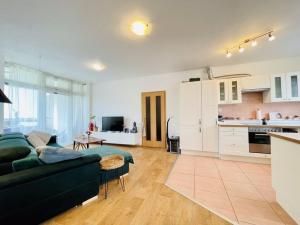 Pronájem bytu 2+kk, Olomouc, gen. Píky, 70 m2