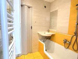 Prodej bytu 3+1, Plzeň, Hrádecká, 64 m2
