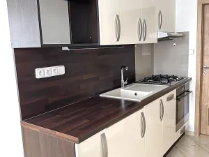 Prodej bytu 3+1, Plzeň, Hrádecká, 64 m2
