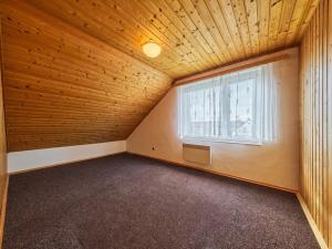 Prodej bytu 4+1, Kocbeře - Nové Kocbeře, 89 m2