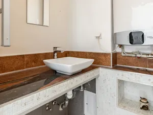 Prodej bytu 1+kk, Zvěstov - Roudný, 27 m2