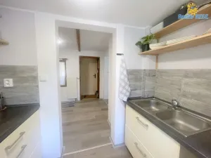 Prodej chalupy, Zadní Třebaň, V Třebcouni, 50 m2