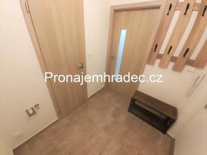 Pronájem bytu 1+kk, Hradec Králové, Hrubínova, 35 m2