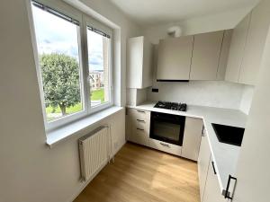 Prodej bytu 3+1, Lázně Bělohrad, Zámecká, 75 m2