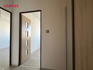 Pronájem bytu 2+kk, Praha - Krč, Za dvorem, 45 m2