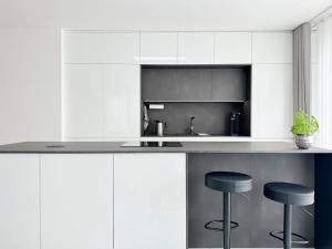 Pronájem bytu 3+kk, Praha - Karlín, Křižíkova, 131 m2