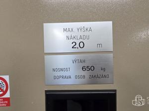 Pronájem obchodního prostoru, Sokolov, Trocnovská, 876 m2