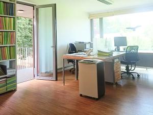 Pronájem kanceláře, Havlíčkův Brod, Husova, 250 m2
