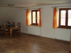 Prodej bytu 3+kk, Kladno, kpt. Jaroše, 104 m2