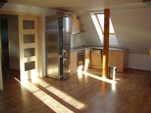 Prodej bytu 5+kk, Kladno - Kročehlavy, kpt. Jaroše, 104 m2