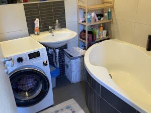 Pronájem bytu 3+kk, Praha - Záběhlice, Záběhlická, 74 m2