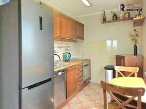 Pronájem bytu 3+kk, Praha - Řepy, Bazovského, 68 m2