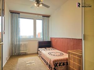 Pronájem bytu 3+kk, Praha - Řepy, Bazovského, 68 m2