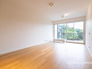 Pronájem bytu 2+kk, Praha, Luciana Blagy, 54 m2