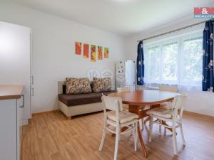 Prodej bytu 2+1, Loučovice, 65 m2