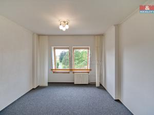 Prodej bytu 4+1, Hranice - Hranice I-Město, Kpt. Jaroše, 97 m2