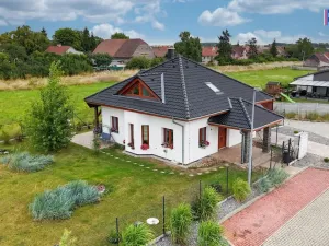 Prodej rodinného domu, Úhonice, Na Trnku, 174 m2