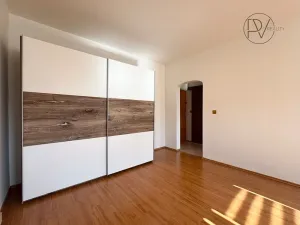Pronájem bytu 1+1, Orlová, Kpt. Jaroše, 40 m2