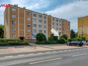 Prodej bytu 3+1, Ostrov, Kollárova, 69 m2