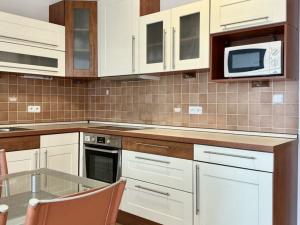 Pronájem bytu 2+kk, Brno - Trnitá, Zderadova, 62 m2
