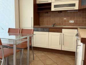 Pronájem bytu 2+kk, Brno - Trnitá, Zderadova, 62 m2