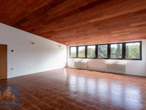 Pronájem rodinného domu, Praha - Lhotka, Na dlouhé mezi, 436 m2