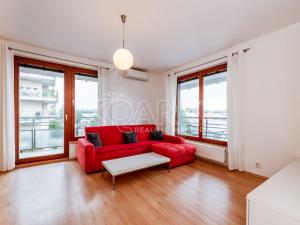 Pronájem bytu 2+kk, Praha - Vysočany, Jana Přibíka, 64 m2