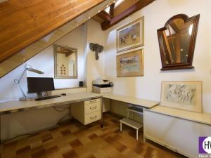Prodej rodinného domu, Líský, 250 m2