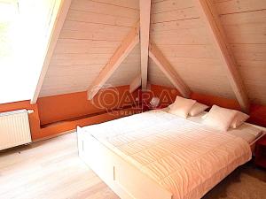 Pronájem rodinného domu, Praha - Zbraslav, K Belvederu, 159 m2