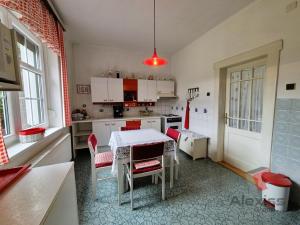Prodej rodinného domu, Mýto, Nádražní, 200 m2