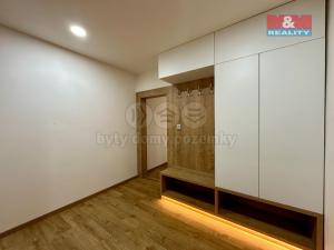 Pronájem bytu 2+1, Jablonec nad Nisou, Budovatelů, 60 m2
