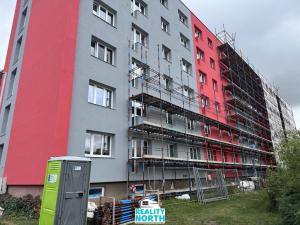 Prodej bytu 2+1, Hostinné, Sídliště, 45 m2