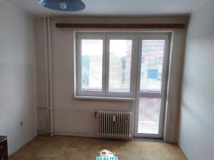 Prodej bytu 2+1, Hostinné, Sídliště, 45 m2
