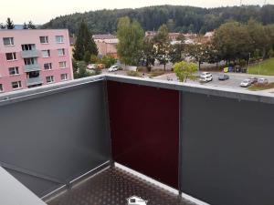 Prodej bytu 2+1, Hostinné, Sídliště, 45 m2