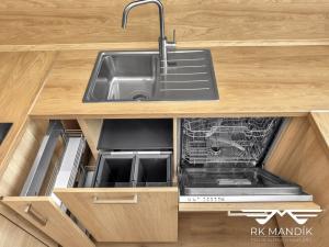 Pronájem bytu 3+kk, Praha - Prosek, Jablonecká, 60 m2
