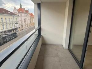 Pronájem bytu 2+kk, Praha - Košíře, Plzeňská, 54 m2