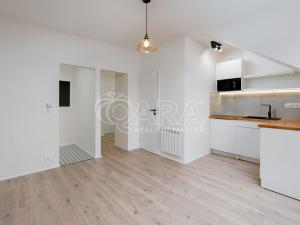 Pronájem bytu 1+1, Praha, U parního mlýna, 39 m2