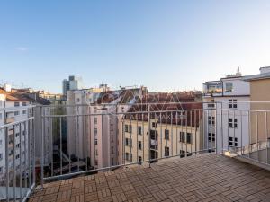 Pronájem bytu 1+1, Praha, U parního mlýna, 39 m2