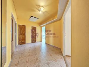 Pronájem bytu 3+1, Jindřichův Hradec, Nušlova, 74 m2