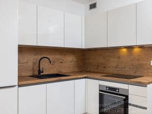 Pronájem bytu 1+kk, Praha - Vysočany, Smržových, 31 m2