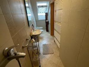 Pronájem bytu 1+kk, Pardubice, K Dolíčku, 40 m2