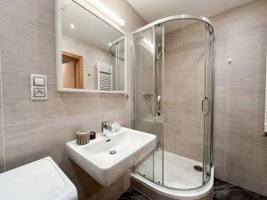Pronájem bytu 1+kk, Praha, 35 m2